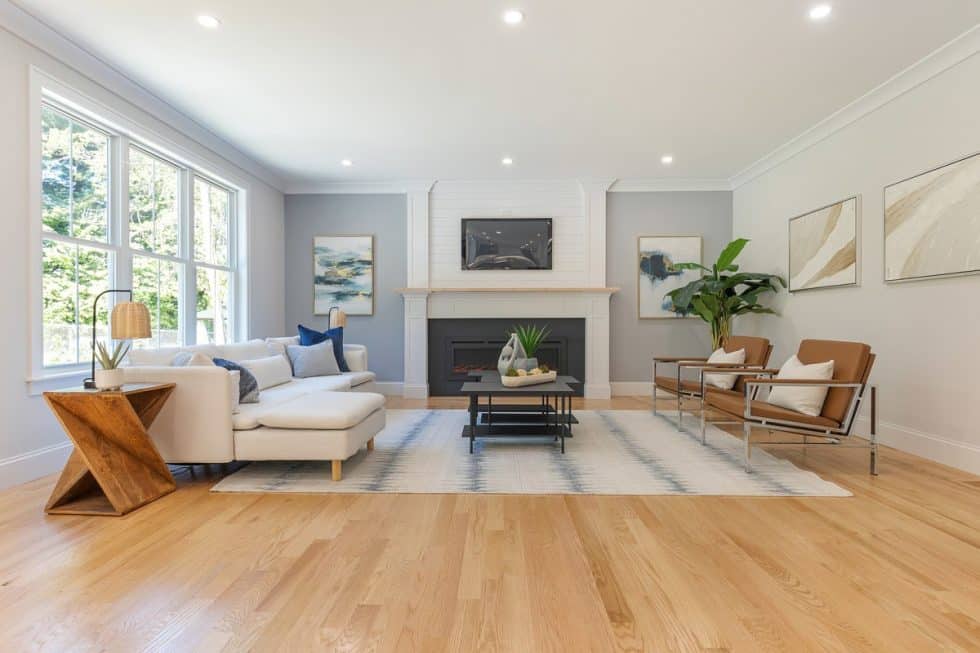 Custom New Home Construction by Pondview